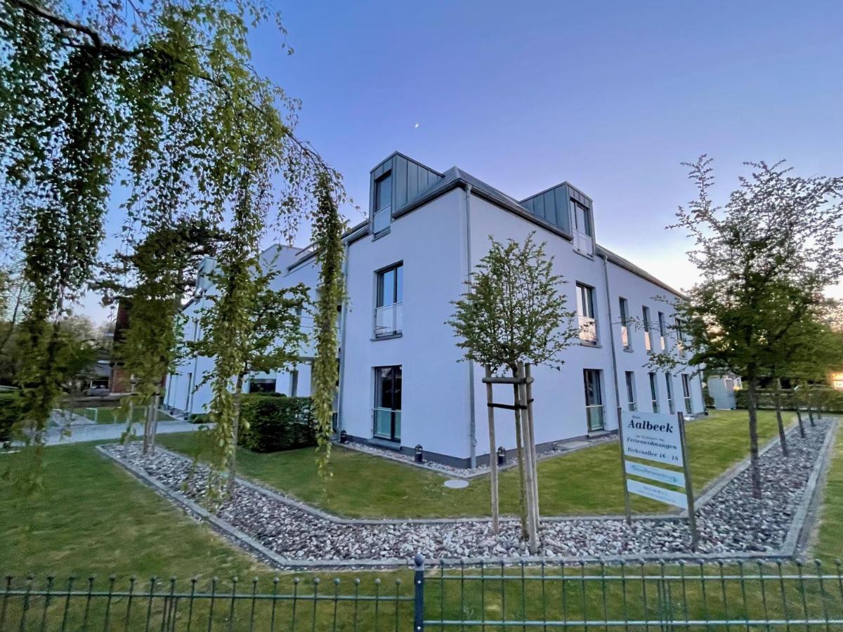 Exklusive Familienfreundliche Ferienwohnung Im Haus Aalbeek ทิมเมนดอร์เฟอร์ ชตรันด์ ภายนอก รูปภาพ